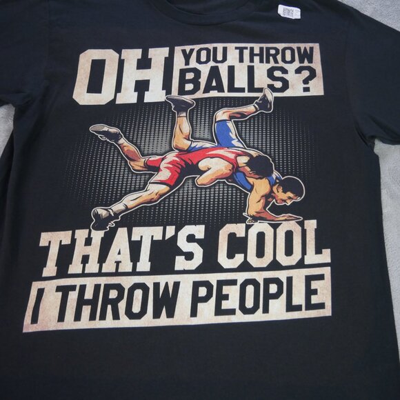 Funny Wrestling T-Shirt Men’s Medium Black "I Throw People" Back Graphic - Picture 4 of 12